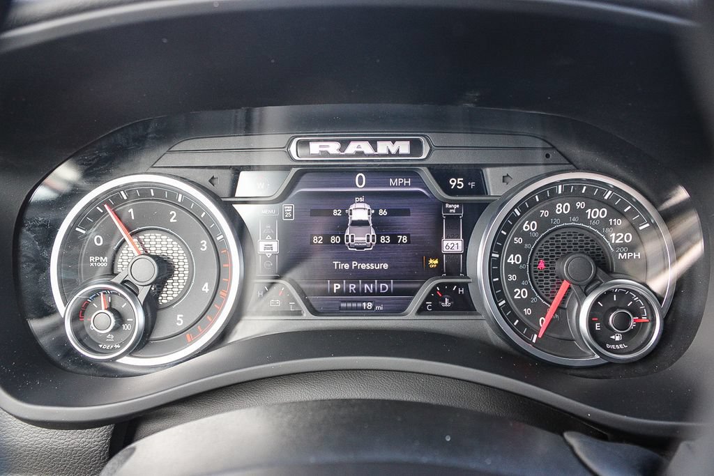 New 2026 RAM 3500 Big Horn AWD/4WD image 23