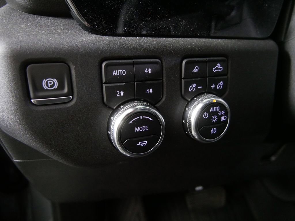 Used 2025 GMC Sierra 2500 SLE w/ Preferred Package AWD/4WD image 20