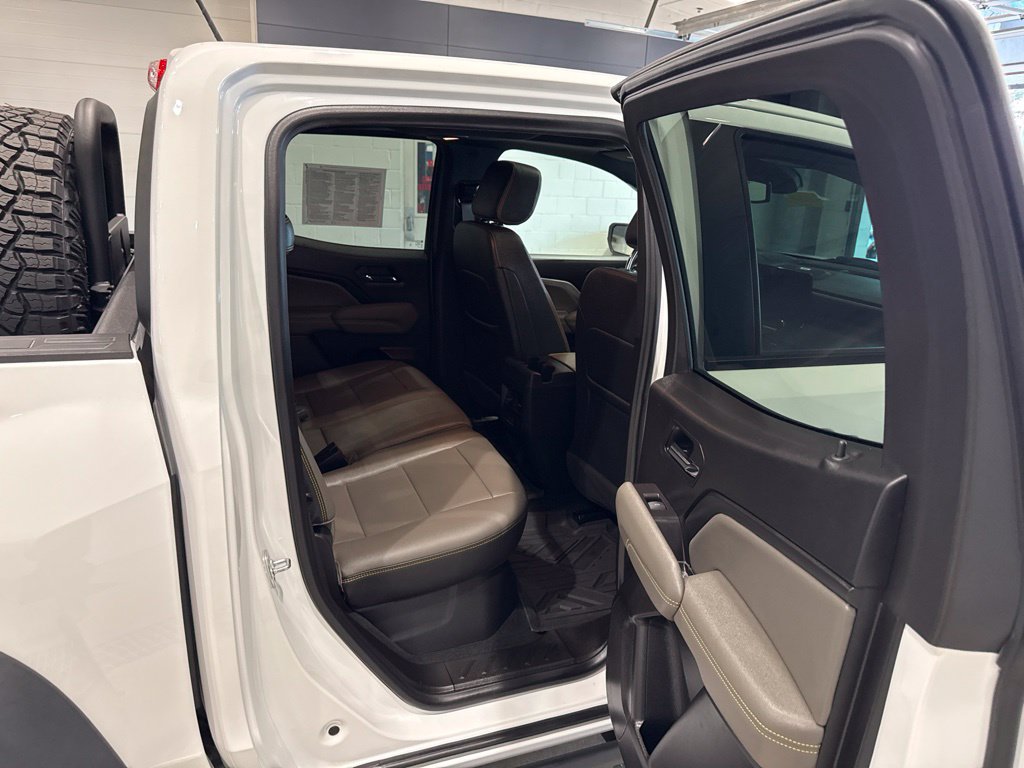 Used 2024 Chevrolet Colorado ZR2 w/ ZR2 Bison Edition AWD/4WD image 16