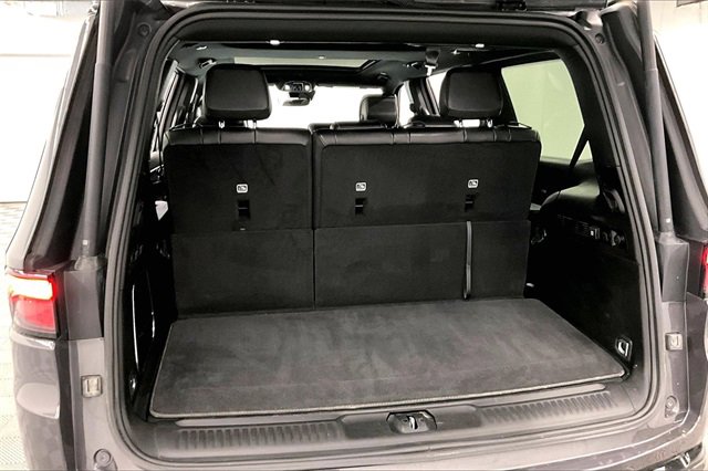 Used 2024 Jeep Wagoneer Series II image 39