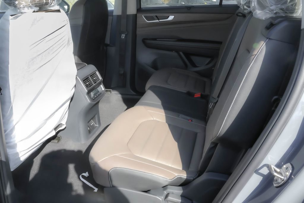 New 2026 Volkswagen Atlas SEL AWD/4WD image 32