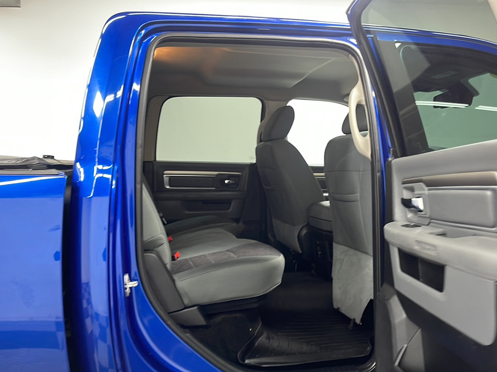 Used 2014 RAM 2500 Big Horn AWD/4WD image 18