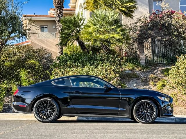 Used 2016 Ford Mustang GT Premium w/ GT Performance Package RWD image 13
