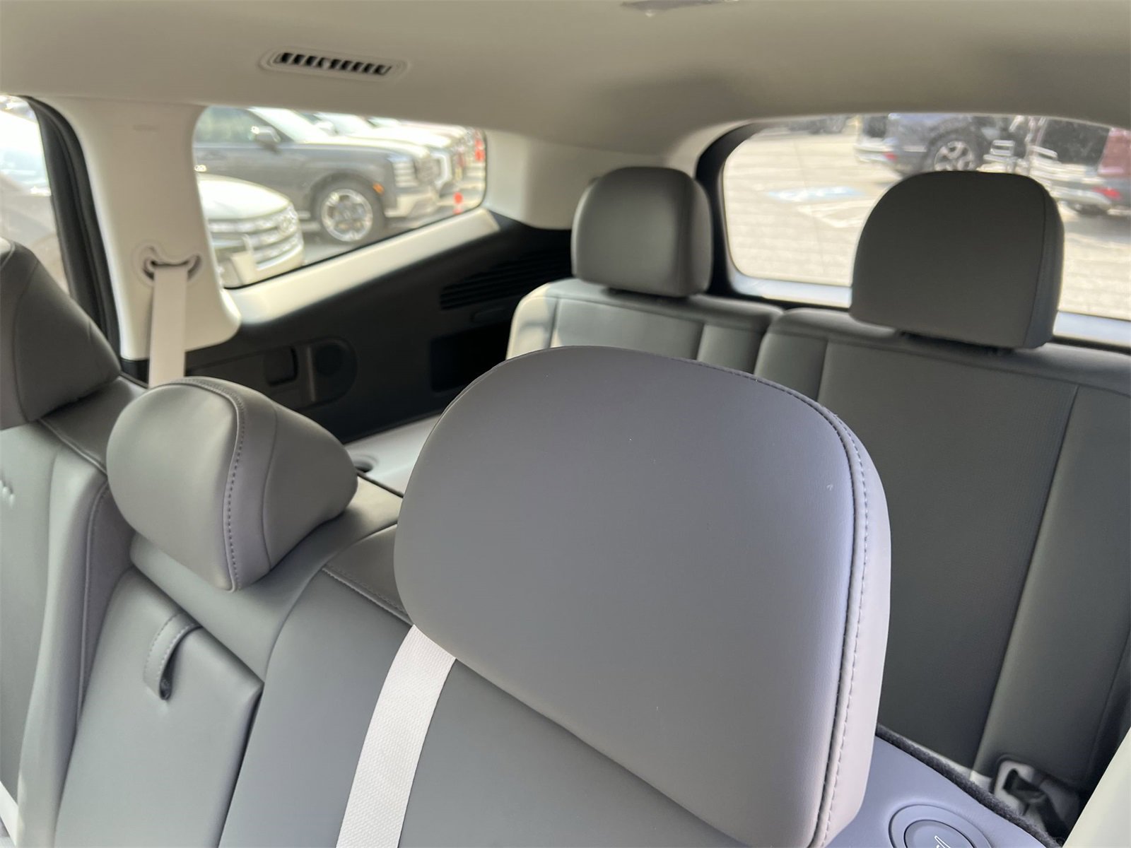 New 2026 Hyundai Ioniq 9 SEL image 22