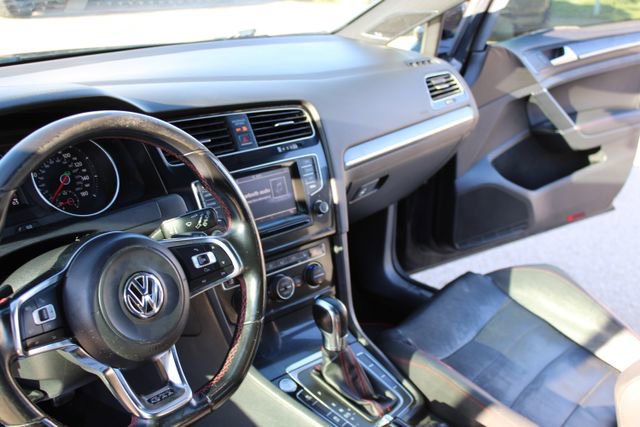 Used 2015 Volkswagen GTI S FWD image 16