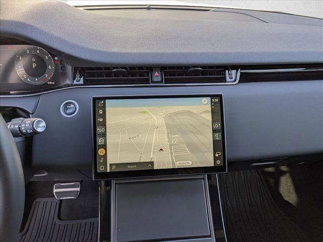 Used 2024 Land Rover Range Rover Evoque Dynamic SE image 15