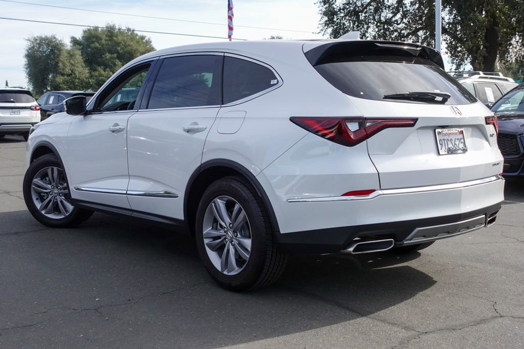 Certified 2025 Acura MDX SH-AWD image 9