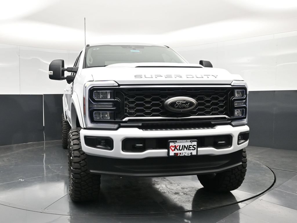 New 2026 Ford F250 XLT w/ XLT Premium Package AWD/4WD image 4