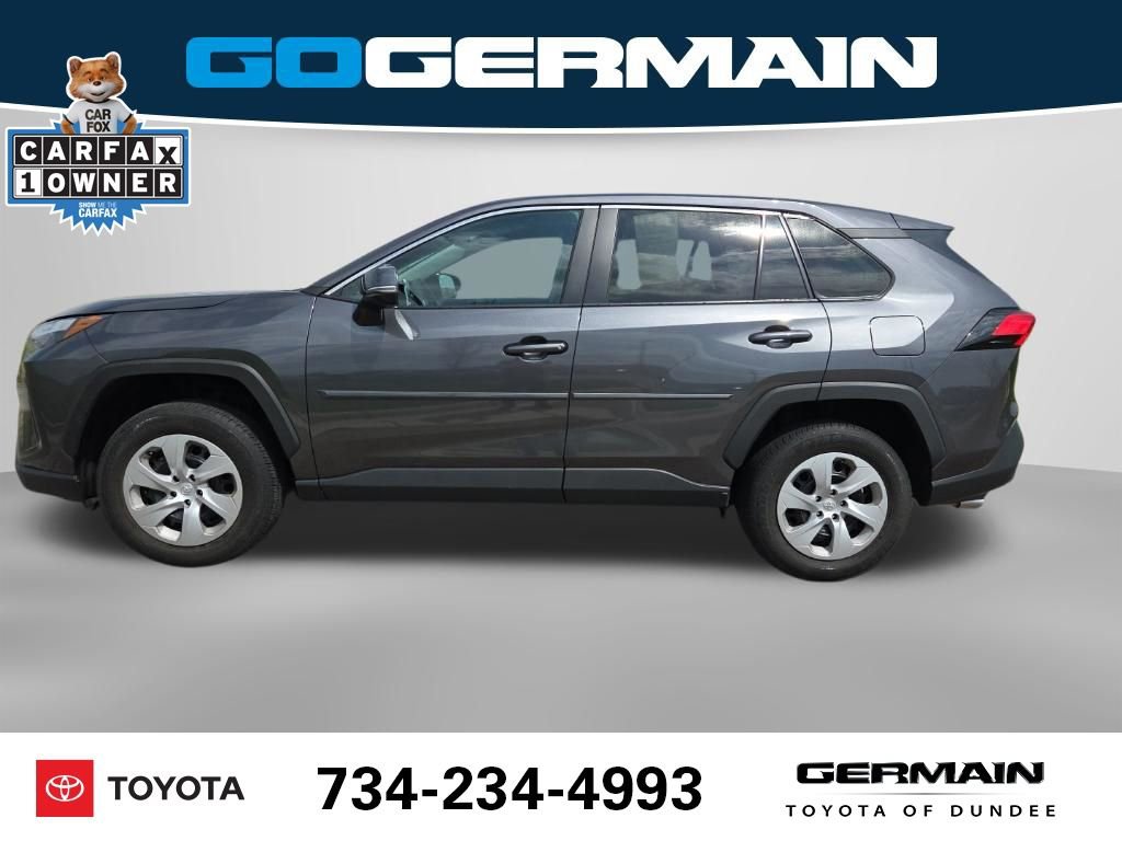 Used 2024 Toyota RAV4 LE AWD/4WD image 12