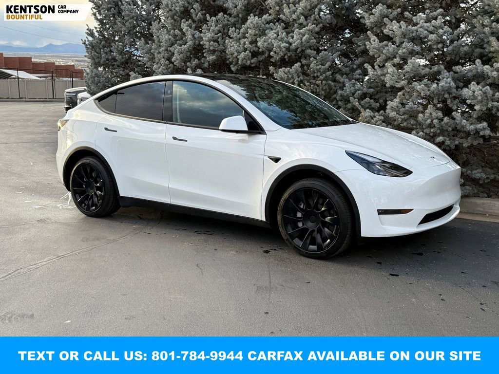 Used 2023 Tesla Model Y Long Range image 10