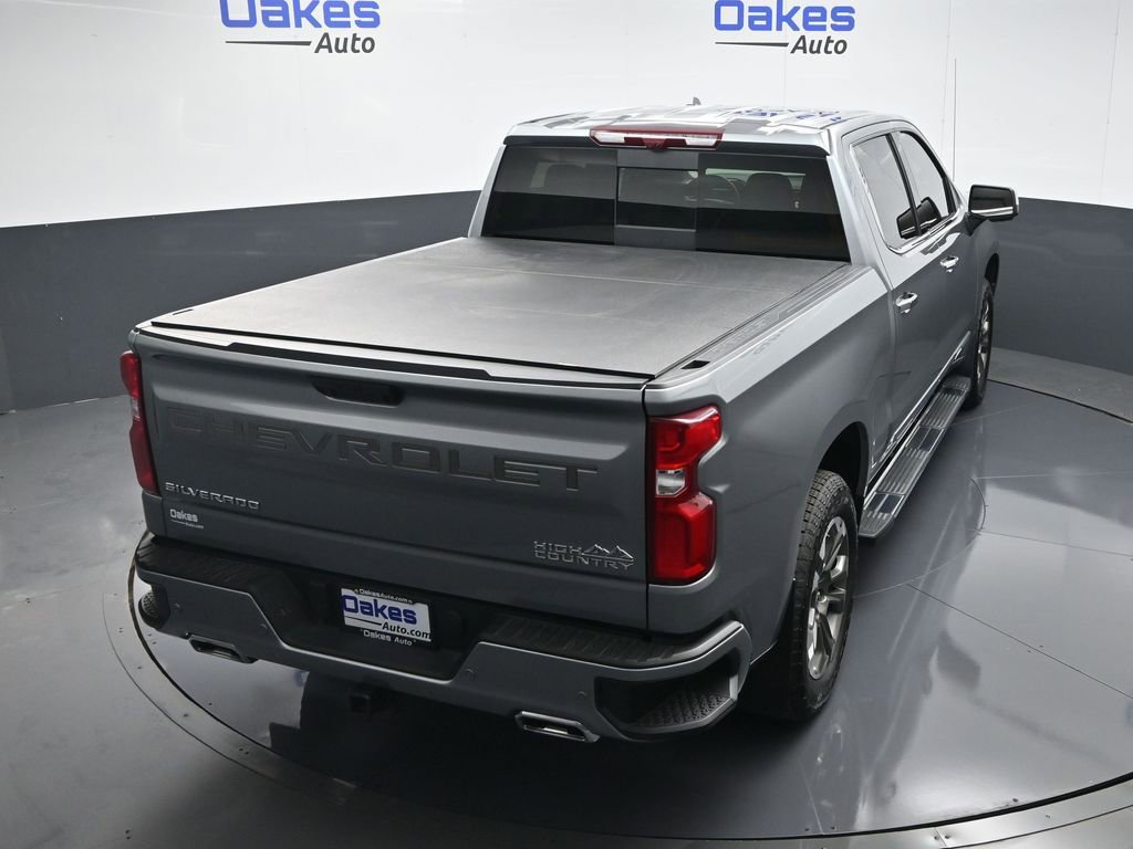 Used 2025 Chevrolet Silverado 1500 High Country w/ Technology Package AWD/4WD image 54