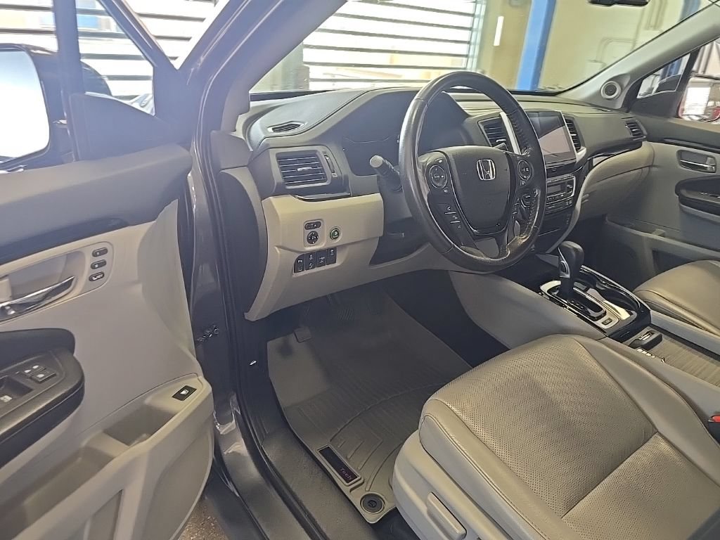 Used 2018 Honda Ridgeline RTL-E image 5