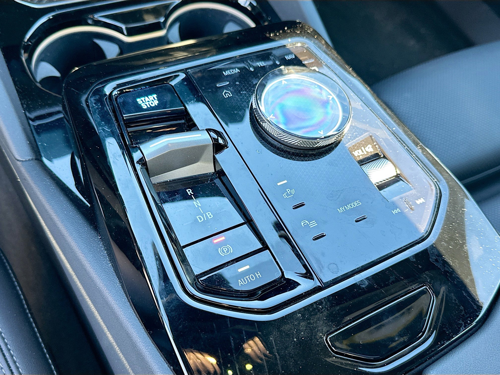 Used 2024 BMW i5 eDrive40i w/ Premium Package image 17