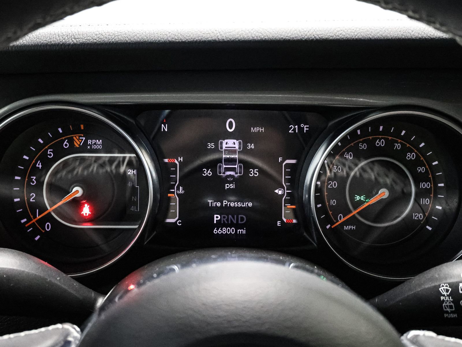 Used 2023 Jeep Wrangler Sahara image 38