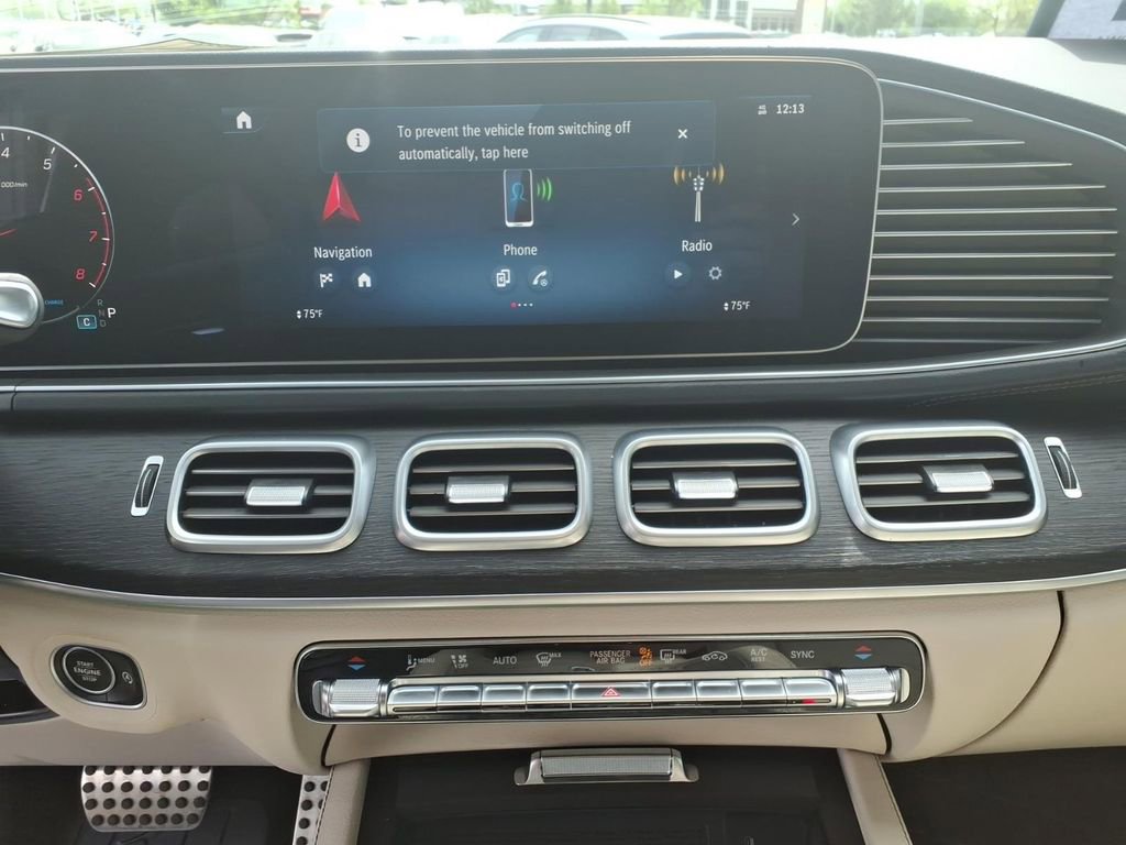 Used 2025 Mercedes-Benz GLS 450 4MATIC image 24