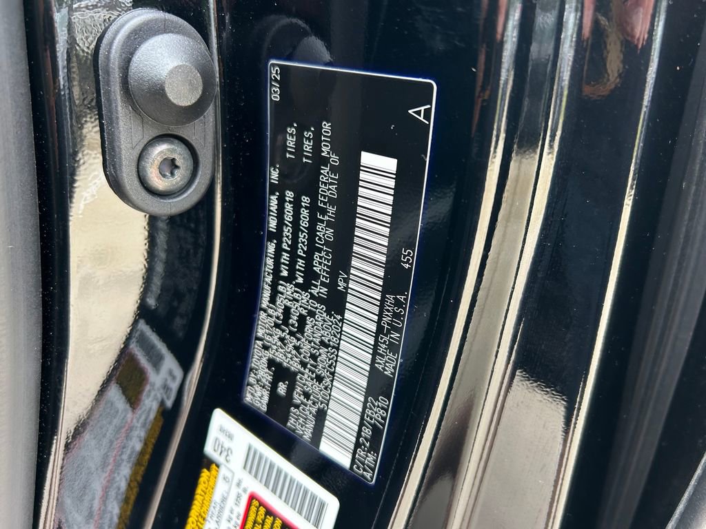 Certified 2025 Toyota Sienna XLE Woodland Edition AWD/4WD image 10