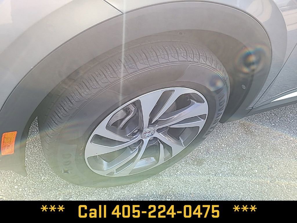 Used 2023 Buick Envision Essence image 20