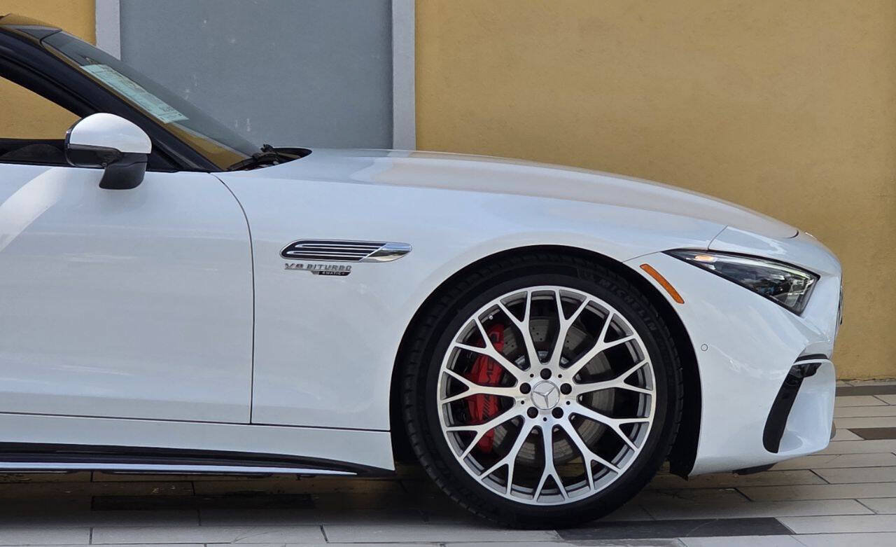Used 2022 Mercedes-Benz SL 55 AMG 4MATIC image 24