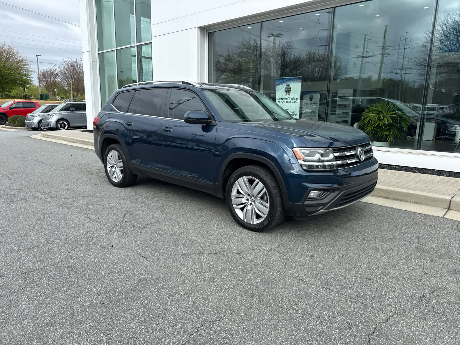 Used 2019 Volkswagen Atlas SE w/ Towing Package image 25