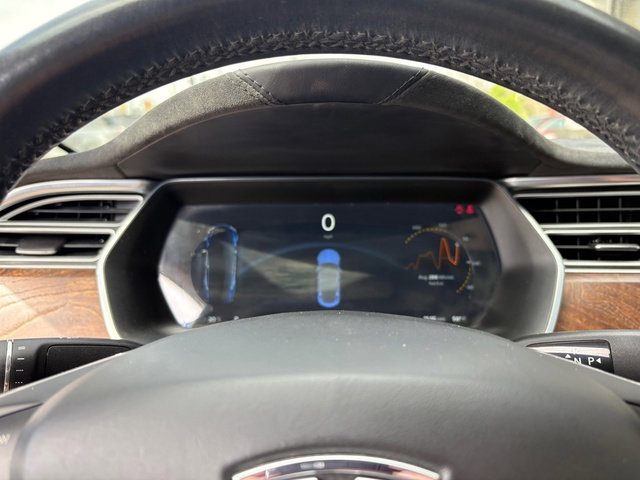 Used 2017 Tesla Model S 60 image 19