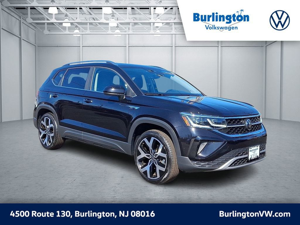 Certified 2023 Volkswagen Taos SEL image 1