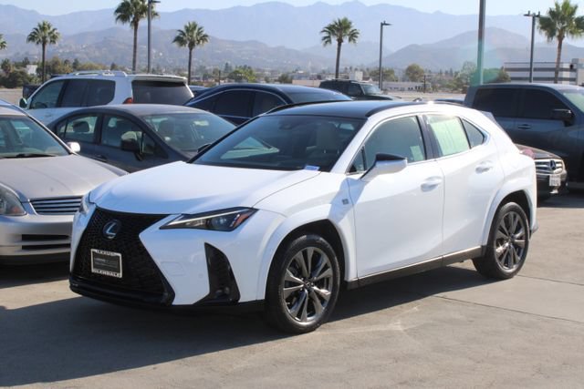 Certified 2023 Lexus UX 250h F Sport FWD image 3