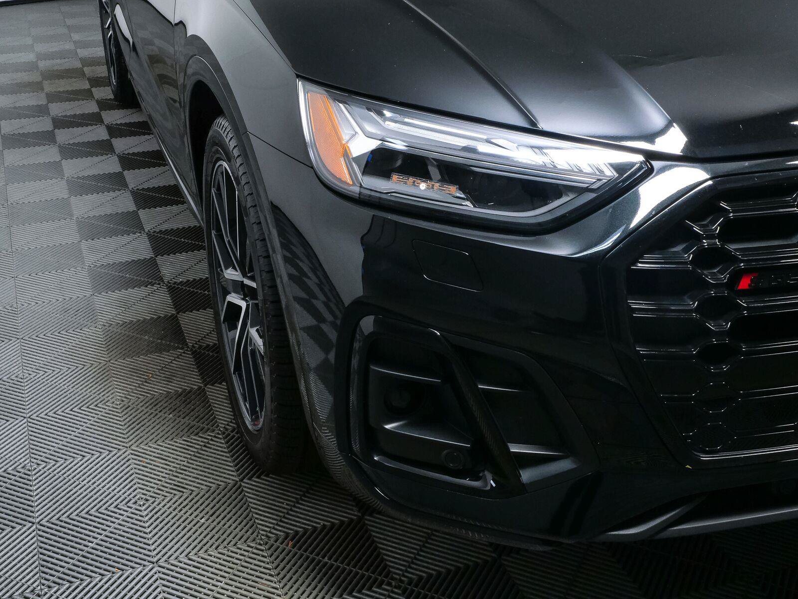 Used 2024 Audi SQ5 Prestige w/ Prestige Package AWD/4WD image 38