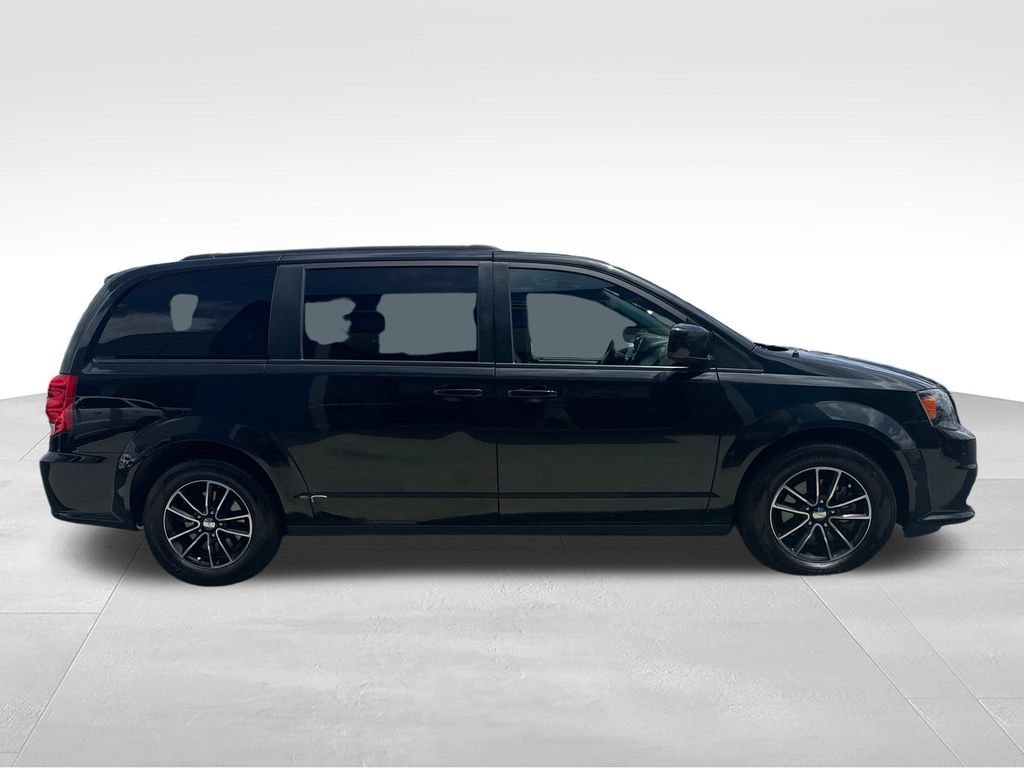 Used 2019 Dodge Grand Caravan GT FWD image 12
