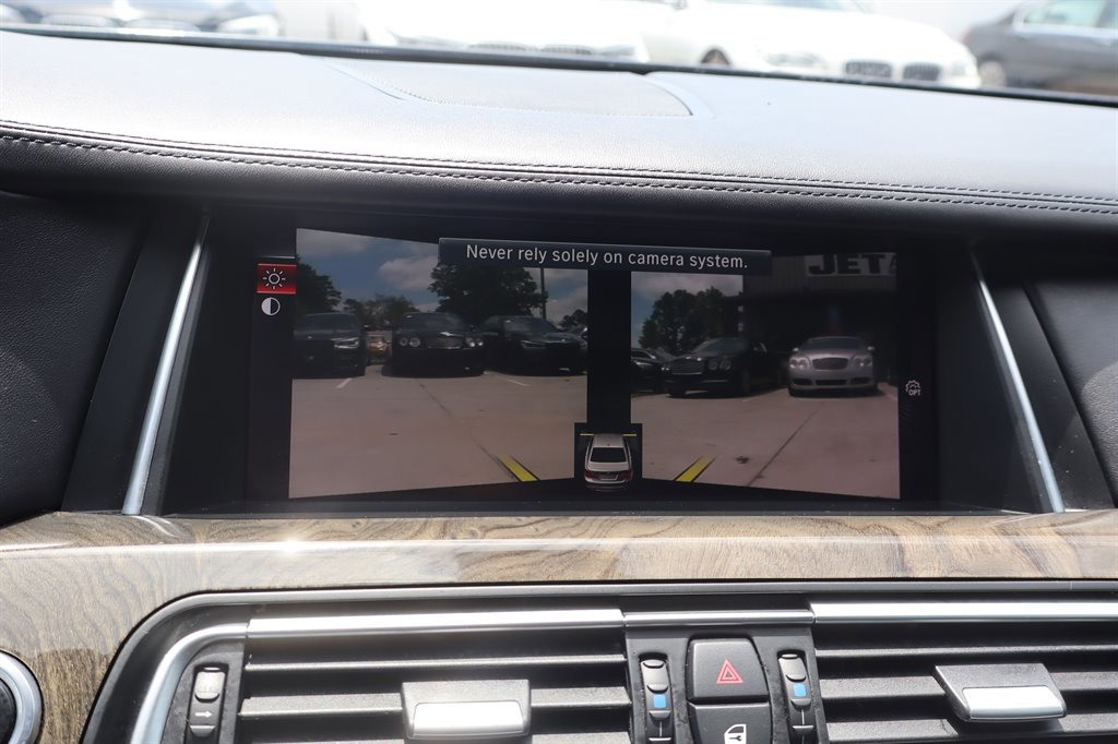 Used 2014 BMW 750Li RWD image 27