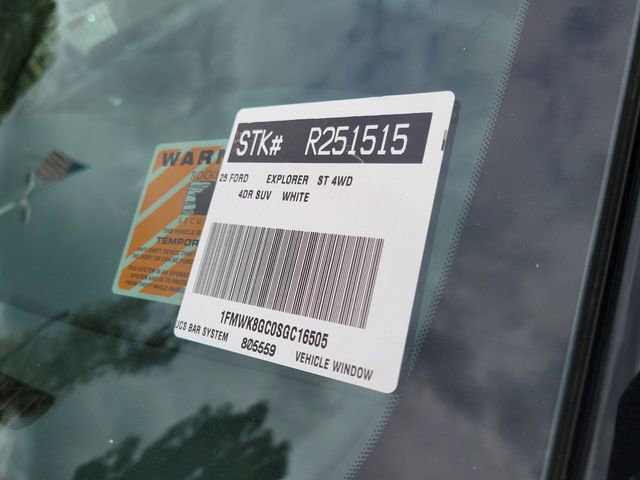 Used 2025 Ford Explorer ST w/ Sun And Sound Package image 31