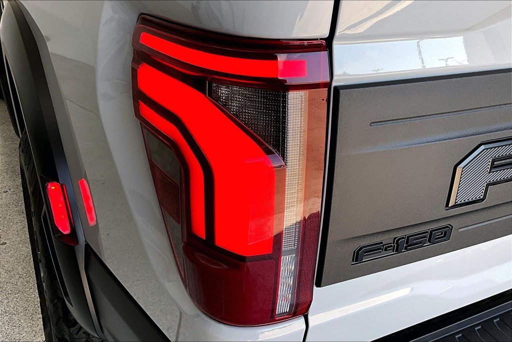 Used 2026 Ford F150 Raptor w/ Equipment Group 803A Raptor R AWD/4WD image 38