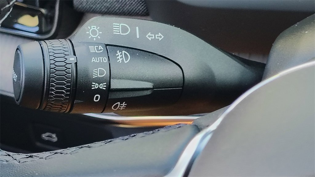 New 2026 Volvo XC90 B6 Ultra image 17