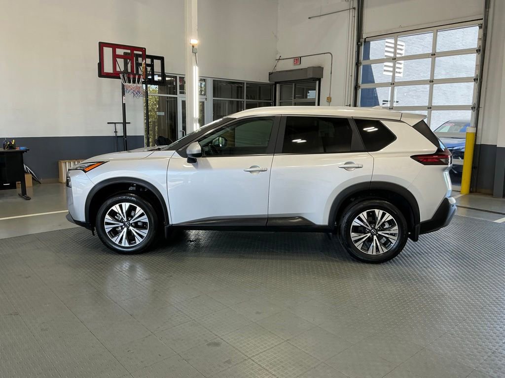 Used 2023 Nissan Rogue SV w/ SV Premium B Package FWD image 20