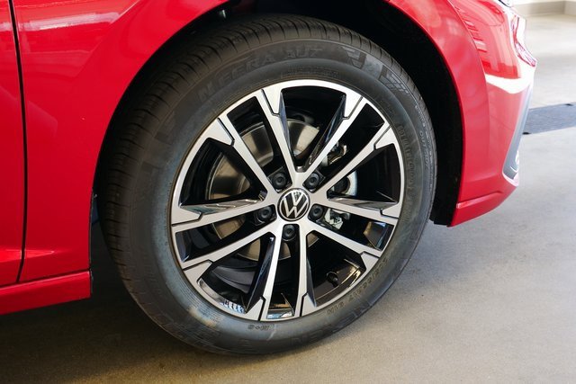 New 2025 Volkswagen Jetta Sport image 8