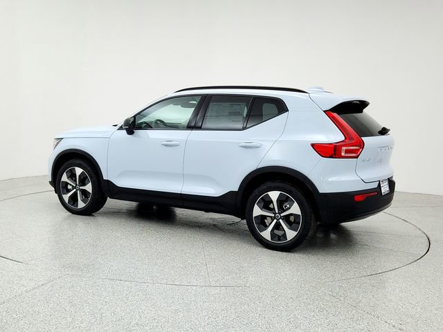 New 2026 Volvo XC40 B5 Plus w/ Protection Package Premier image 7