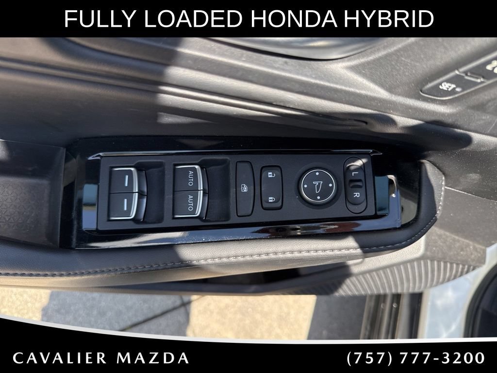 Used 2024 Honda Accord Touring image 12