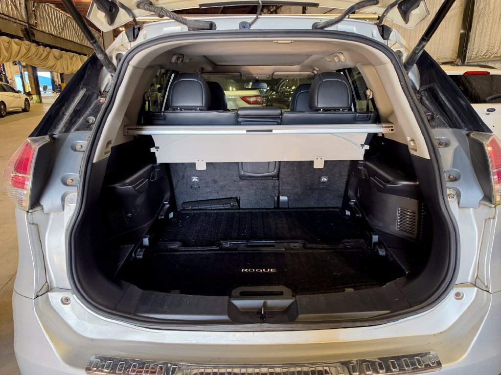 Used 2015 Nissan Rogue SL w/ SL Premium Package AWD/4WD image 8