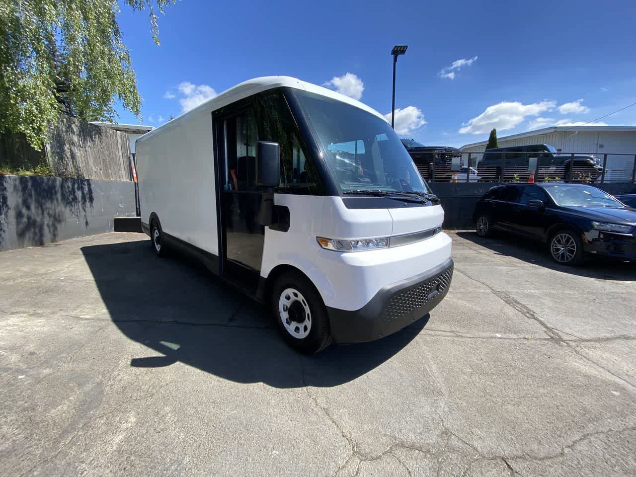 Used 2024 Chevrolet Brightdrop 600 w/ Battery Pack, Max Range AWD/4WD image 8