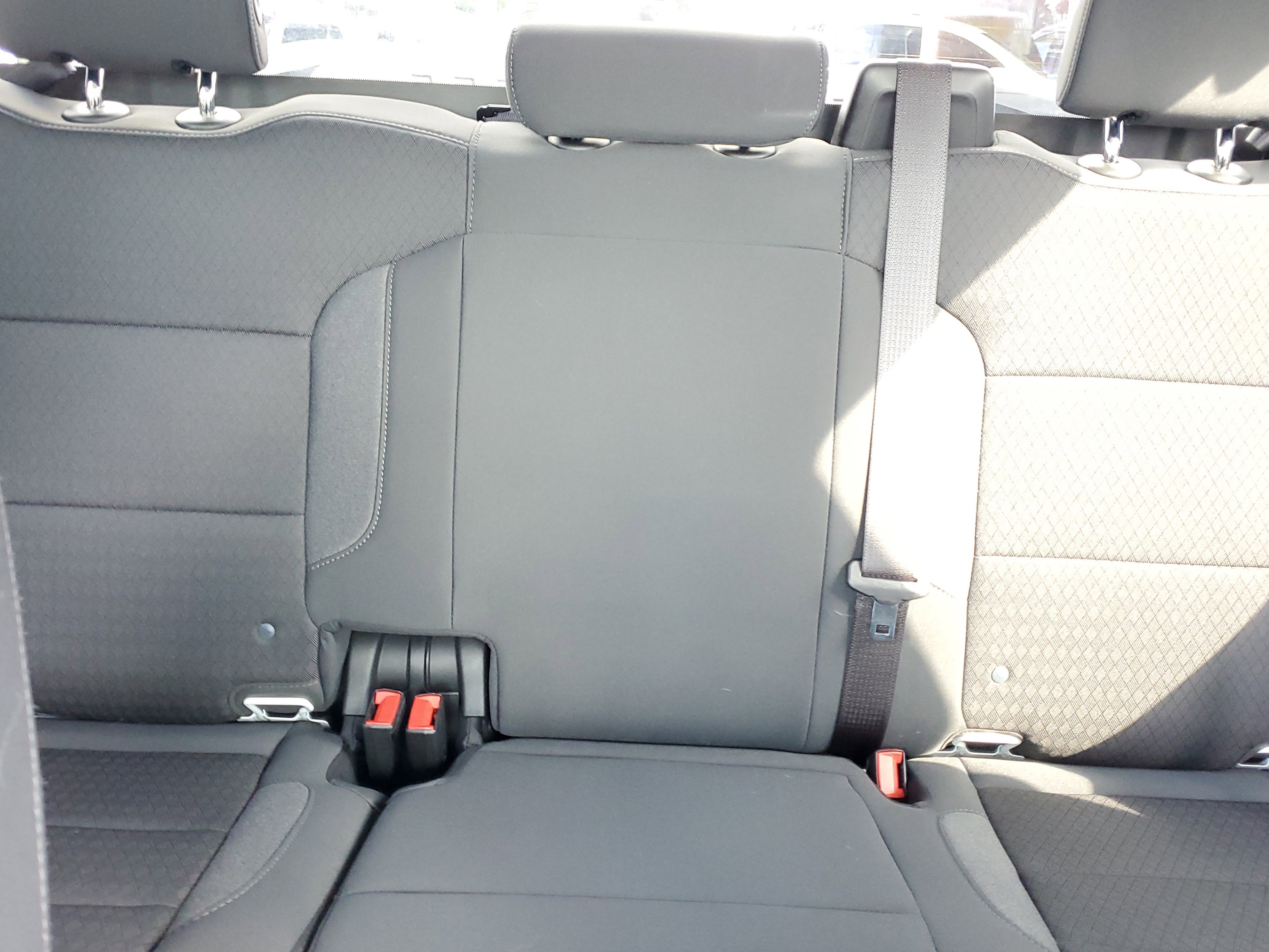 Used 2023 GMC Sierra 1500 SLE image 16