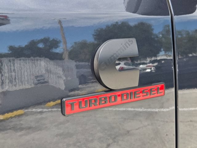 Used 2025 RAM 2500 Laramie AWD/4WD image 15