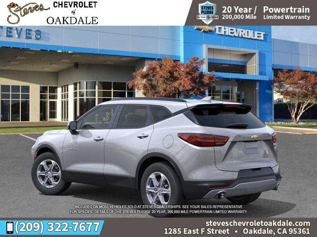 New 2025 Chevrolet Blazer LT AWD/4WD image 3