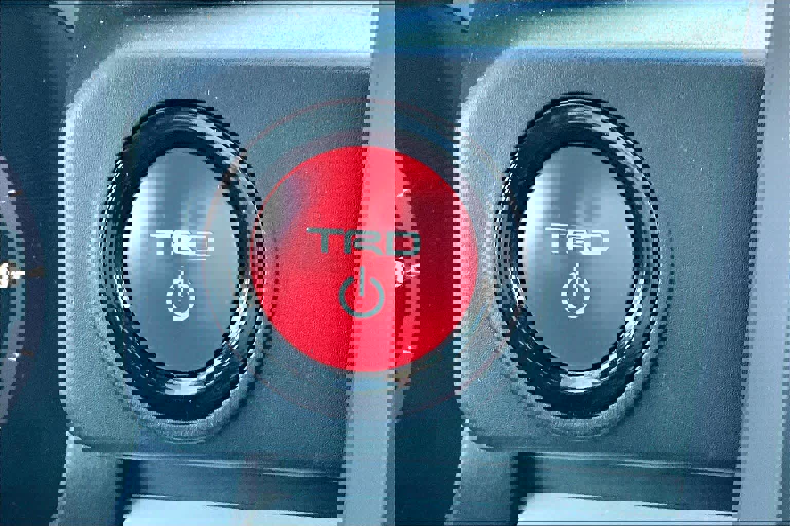 Certified 2024 Toyota Tacoma TRD Off-Road image 35