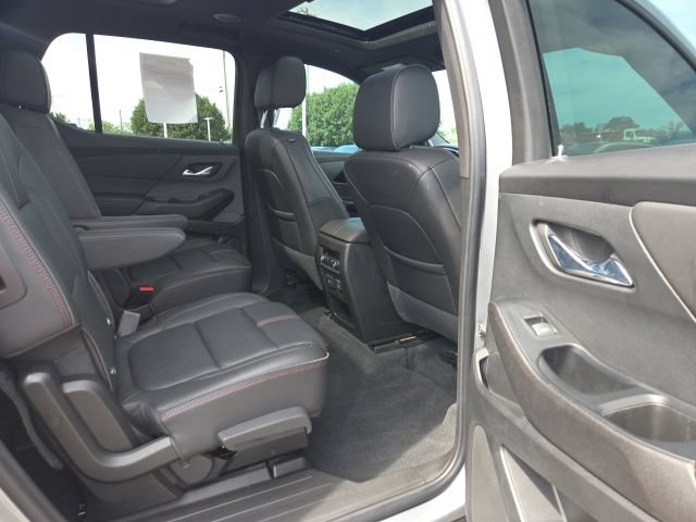 Used 2023 Chevrolet Traverse RS AWD/4WD image 57