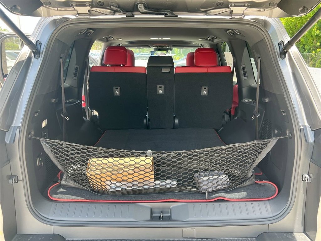 New 2025 Lexus LX 600 F Sport image 22