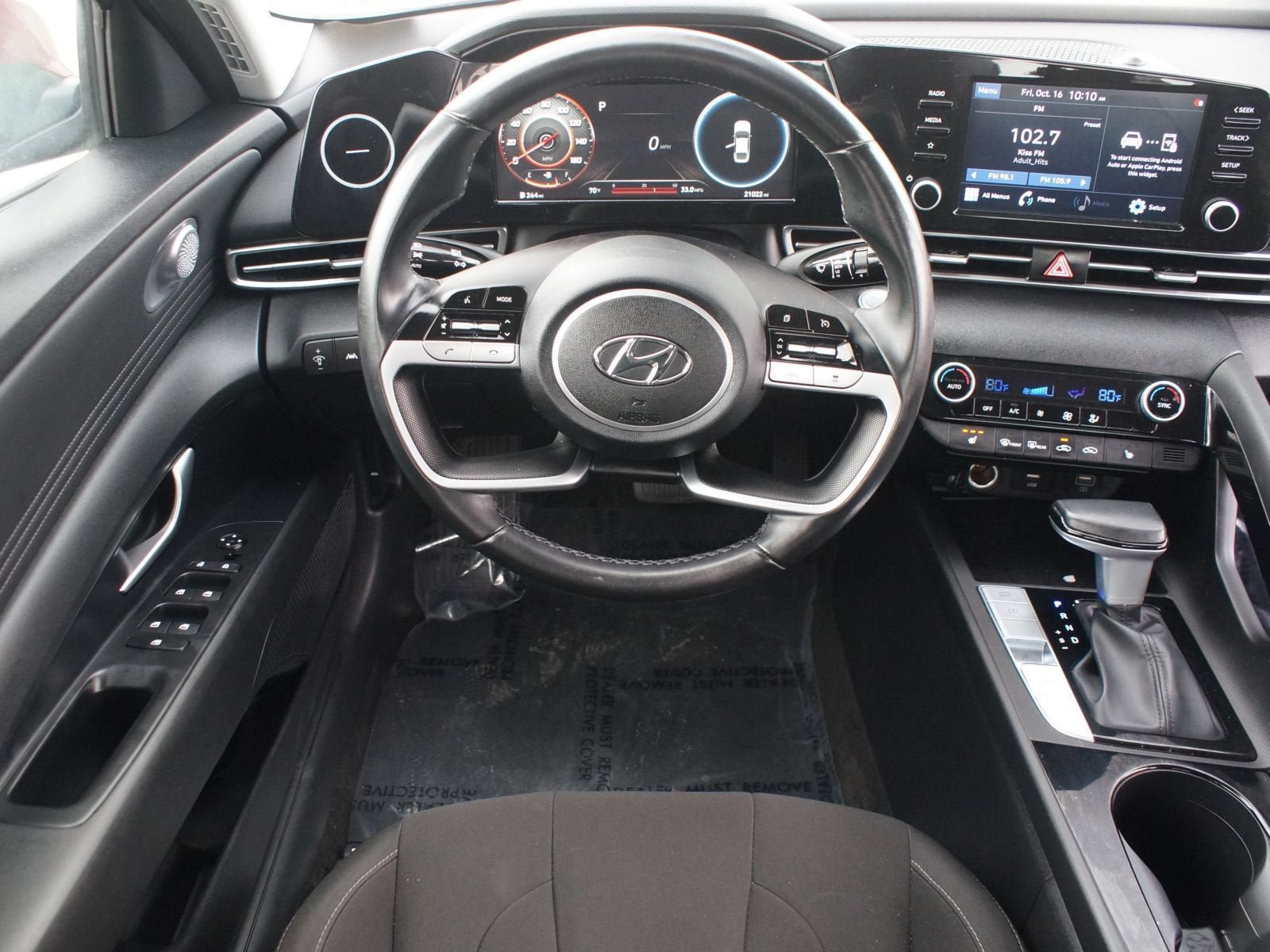 Used 2021 Hyundai Elantra SEL w/ Convenience + Premium Package FWD image 5
