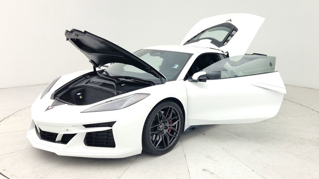 Used 2024 Chevrolet Corvette Z06 image 11