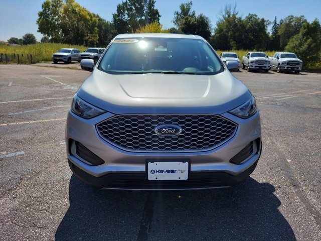 Used 2024 Ford Edge SEL image 8