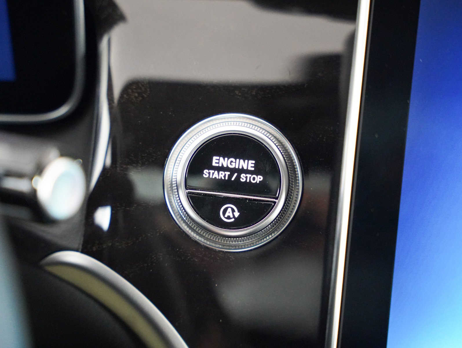 Certified 2026 Mercedes-Benz GLC 300 4MATIC image 18