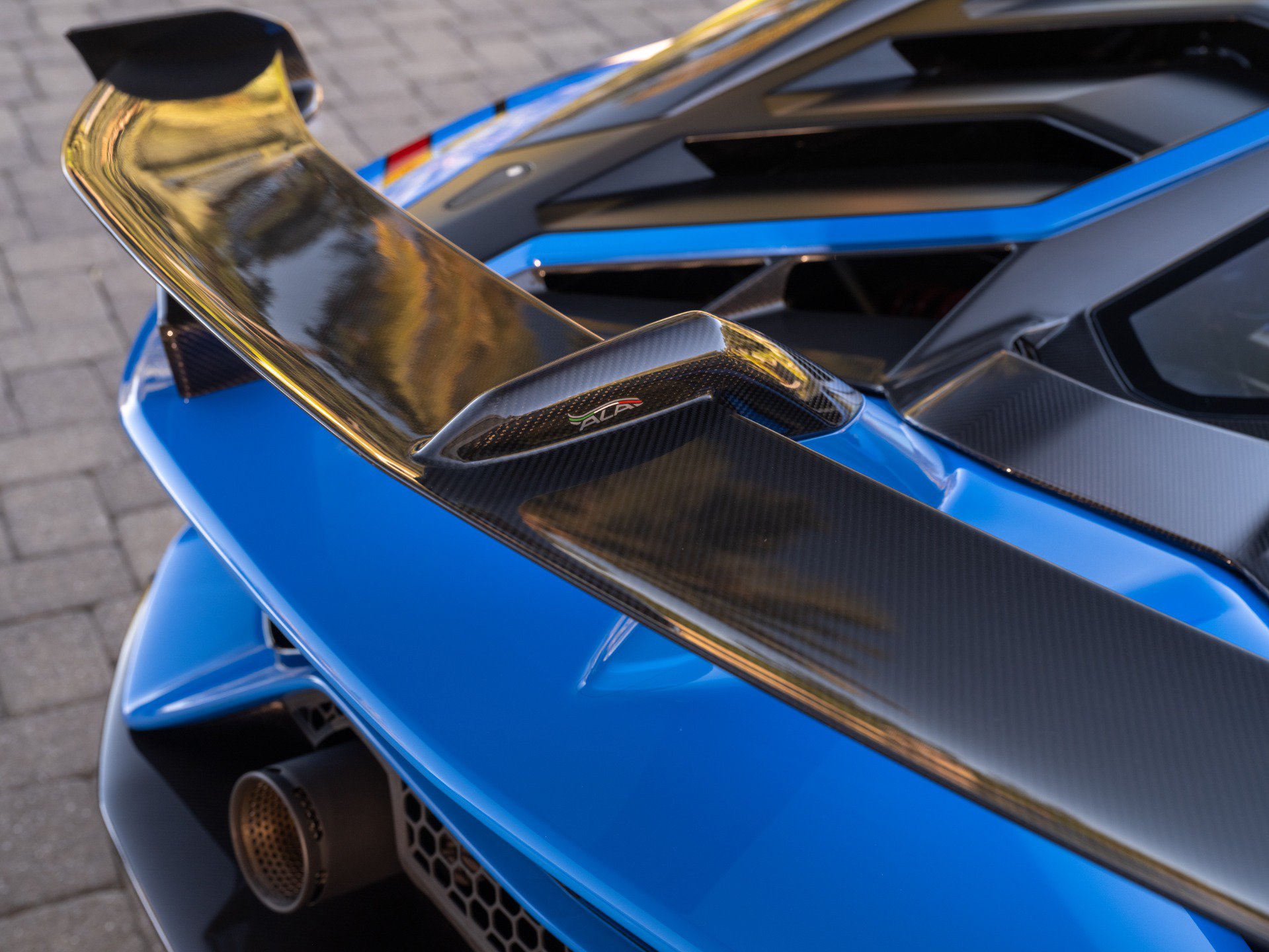 Used 2020 Lamborghini Aventador SVJ AWD/4WD image 25