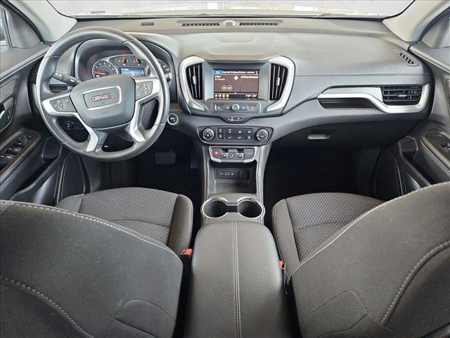 Used 2024 GMC Terrain SLE FWD image 17
